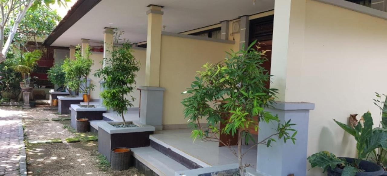 Gina'S Guest House Sanur  Exterior photo