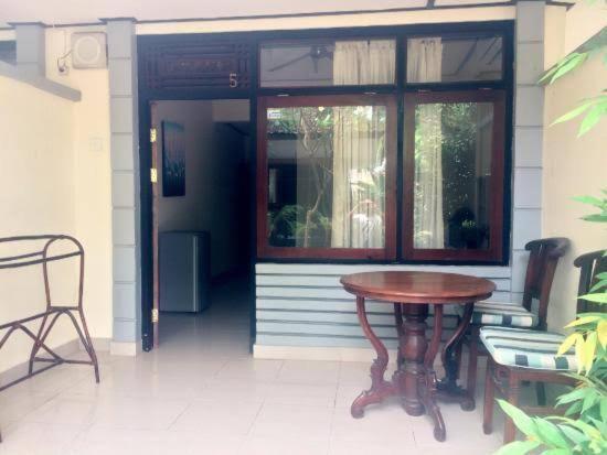 Gina'S Guest House Sanur  Exterior photo